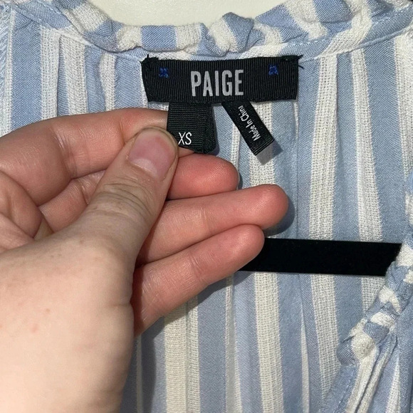 0090W. PAIGE STRIPED SHORT‎ SLEEVE ROMPER SIZE XSMALL - Picture 6 of 10